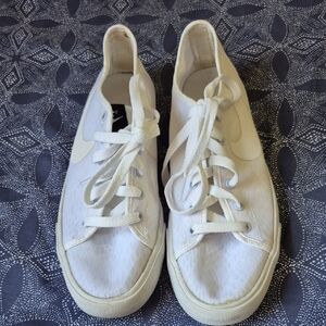 Nike White Women's Sneakers